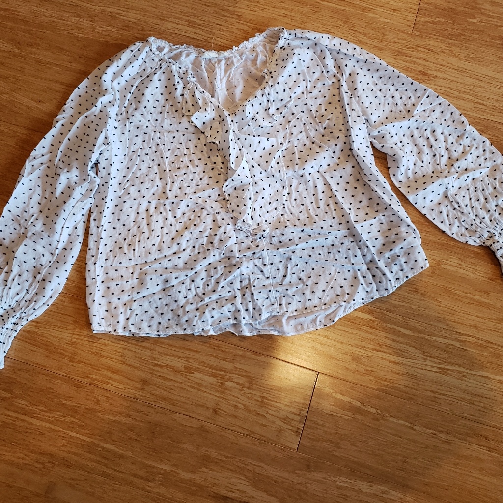 Gap Dot Pattern Top